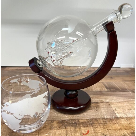 Glass Globe Decanter With Ship & Etched World Map Whiskey Glass Set - Picture 10 of 10